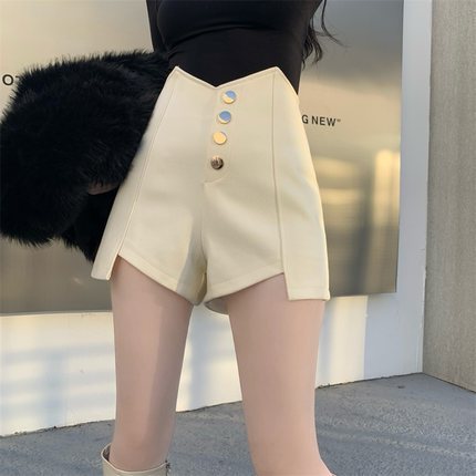 Black wide-leg irregular A-line shorts 4